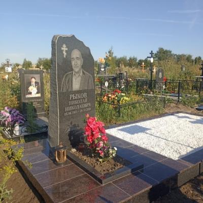 Эксклюзивные Памятники Купить или Заказать в Энгельсе и Саратове